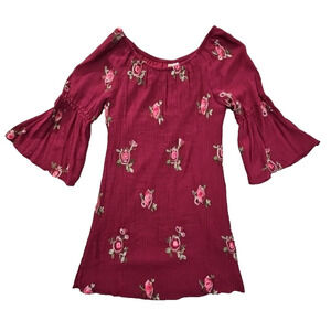Fig and Flower Women's Medium Red Smock With Rose Embroidery Ruffled Sleeves EUC